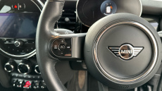 MINI Hatchback 1.5 Cooper Classic Premium 5dr Petrol Hatchback